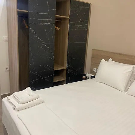 Athina's Apartman Ofrínio