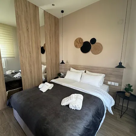 Athina's Апартамент *